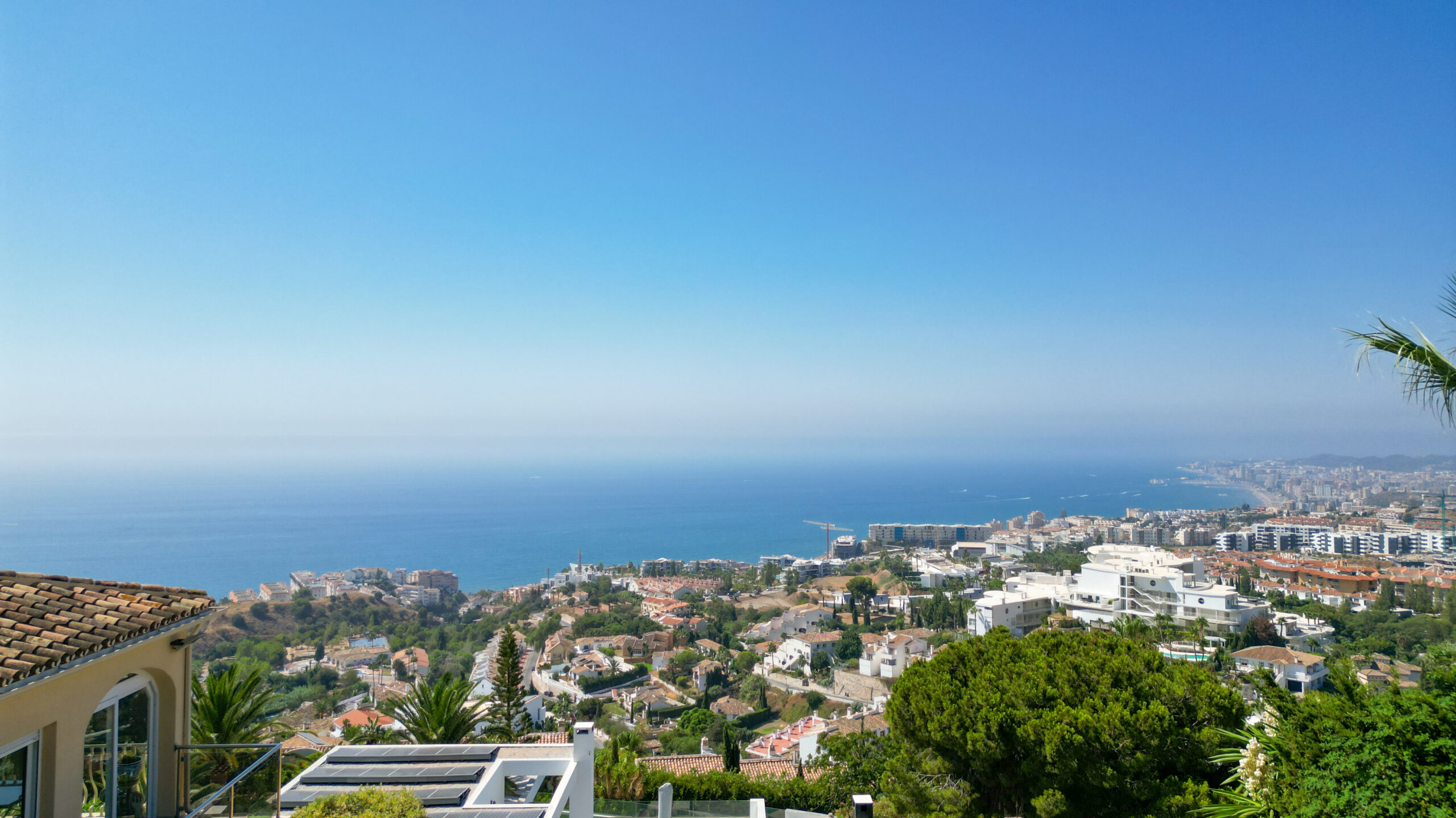Villa de lujo con vistas al Mediterráneo en Benalmádena